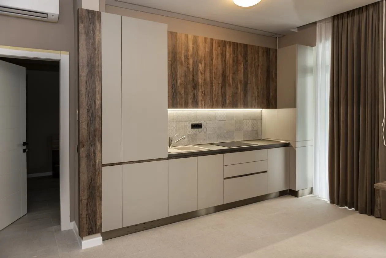 Mobila Bucatarie pe un perete, unita cu Living-Room si Hol, 63m², x H 244cm — foto 13 din 36