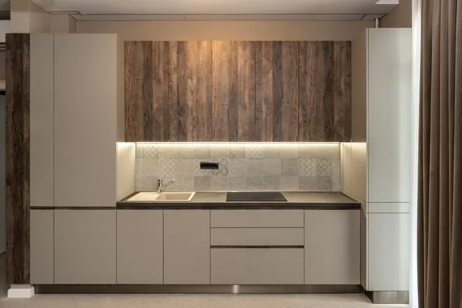 Mobila Bucatarie pe un perete, unita cu Living-Room si Hol, 63m², x H 244cm — foto 3 din 7